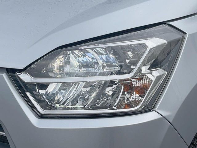 �yLED�w�b�h���C�g�z���V����ԑ��s�����ǍD�Ȏ��E���m�ۂ����S���ĉ^�]�ł��鍂�P�xLED�w�b�h���C�g�𑕔�!�_�����x�������A����d�͂��}�����Ă��܂��B