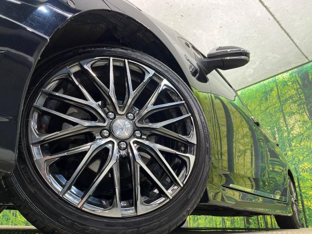 �y17�C���`�A���~�z�C�[���z�O�ςɃ}�b�`�����A���~�z�C�[���𑕒����Ă���܂��B�e��A���~�z�C�[����A�X�^�b�h���X�^�C�����戵�����Ă���܂��B���񂲑��k����������