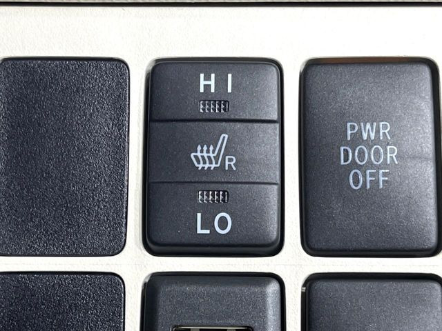 �y�V�[�g�q�[�^�[�z�������ɏd�󂷂�V�[�g�q�[�^�[!�G�A�R����葁�����܂��Ă����̂Ŋ�����̐l�����S�ł��ˁ�G�A�R���̉����͊������邩����A�Ƃ������ɂ����������߂ł��B