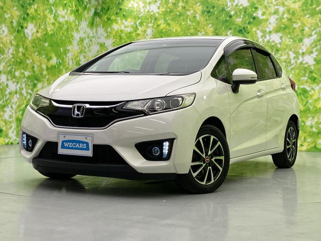 フィット1.3 13G Fパッケージ ファインエディション