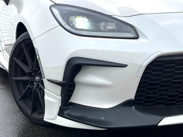 �yLED�w�b�h���C�g�z���V����ԑ��s�����ǍD�Ȏ��E���m�ۂ����S���ĉ^�]�ł��鍂�P�xLED�w�b�h���C�g�𑕔�!�_�����x�������A����d�͂��}�����Ă��܂��B