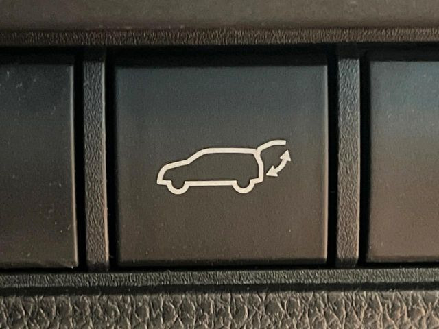 �y�p���[�o�b�N�h�A�z�X�}�[�g�L�[��^�]�Ȃ̃{�^�������������Ń��A�Q�[�g�������ŊJ���܂�!�ו��������Ă��鎞��A�����ʒu�ɂ���o�b�N�h�A��߂�ۂɕ֗��ȋ@�\�ł���