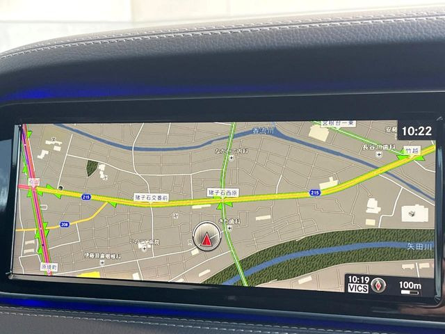 �������i�r:��̊��̂���i�r�́A����������ԓ������o���Ă���܂��B�I�[�f�B�I�@�\���[�����Ă���܂��̂ŁA�^�]�����y���߂܂���