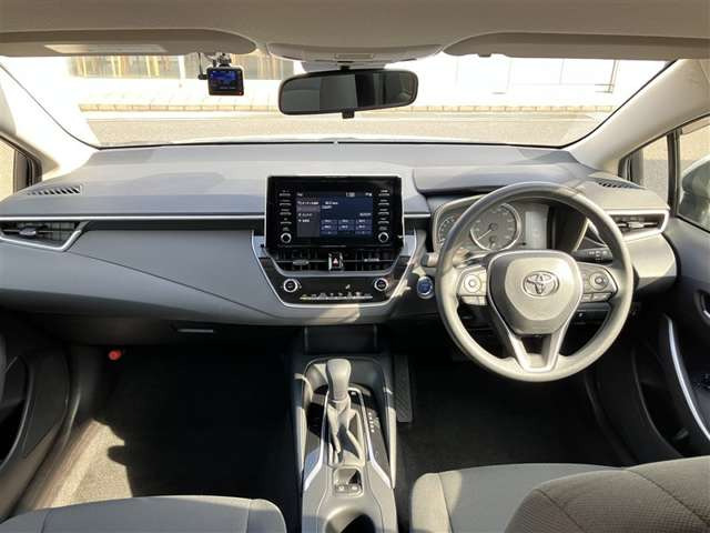 カローラ1.8 ハイブリッド G-X