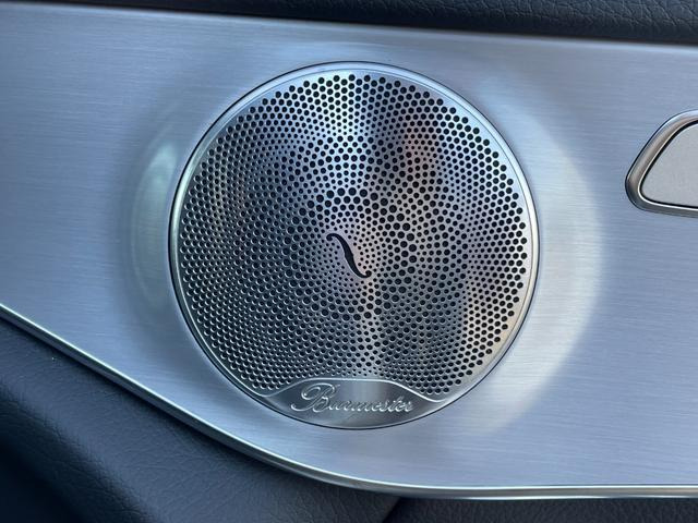 GLCクーペ250 4マチック スポーツ 本革仕様 4WD