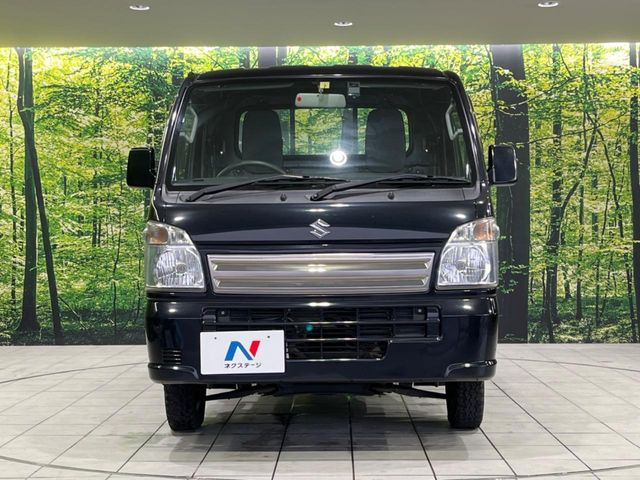 ���Ђł́A�S�ԁw�C�����Ȃ��x�̂��Ԃ̂ݎ�舵���Ă���܂��B��C�o�C���[�ɂ�錵�I�����d����̌�A���Ɍ�̎ԗ��`�F�b�N���s���A�l�N�X�e�[�W���F�肵�����i���Ȓ��ÎԂ����񋟂��Ă���܂��B