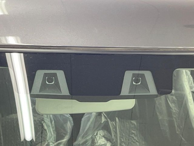 �y�Փˌy�����u�z���s���ɑO���̎ԗ�����F�����A�Փ˂������Ȏ��͌x��ƃu���[�L�ŏՓˉ���Ɣ�Q�y�����A�V�X�g�B�����S�Ƀh���C�u�����y���݂��������܂��B