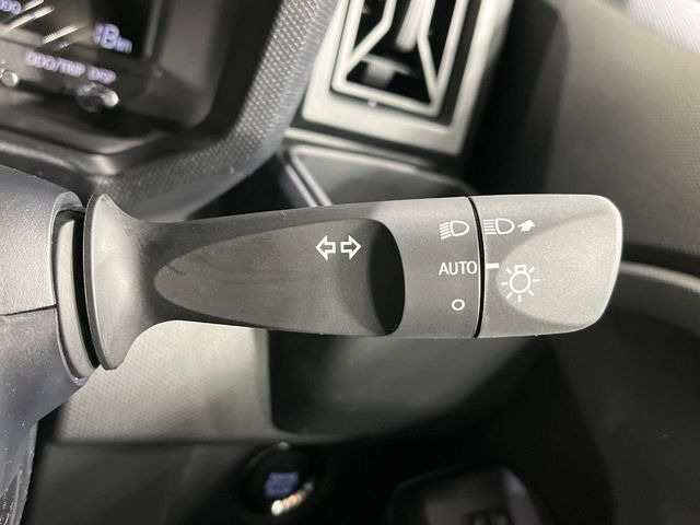 �y�I�[�g���C�g�z����̖��邳�ɉ����Ď����Ńw�b�h���C�g�̓_���E�������ł���@�\�ł�!���C�g�̕t���Y��E�����Y��Ȃǂ������Ȃ�A�J�̓���[���̑��s�����S!�g���l���ʉߎ����֗��ł��ˁ�