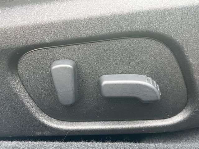 �y�p���[�V�[�g�z�X�C�b�`��ŊȒP�ɃV�[�g�̔��������\!�d��������͂�����܂���!���K�ȃV�[�g�|�W�V�����ɃZ�b�g���āA���K�ȃh���C�u�����y���݂��������B