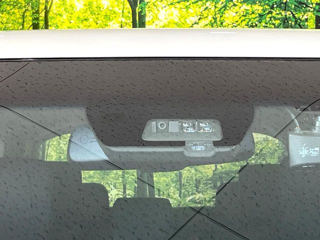 �y�O�He-Assist�z���s���ɑO���̎ԗ�����F�����A�Փ˂������Ȏ��͌x��ƃu���[�L�ŏՓˉ���Ɣ�Q�y�����A�V�X�g�B�����S�Ƀh���C�u�����y���݂��������܂��B