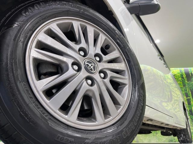 �y����15�C���`�A���~�z�C�[���z�O�ςɃ}�b�`���������A���~�z�C�[���𑕒����Ă���܂��B�e��ЊO�A���~�z�C�[����A�X�^�b�h���X�^�C�����戵�����Ă���܂��B���񂲑��k����������