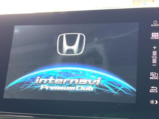 �y���[�J�[�����i�r�z�C���e���A�ɗn�����ރX�^�C���b�V���ȁu��p�݌v�v���[�J�[�i�r�𑕔��􎋔F���⑀�쐫�ȂǊ�{���\�ɂ��D��A���㎿�ȃJ�[���C�t�����y���݂��������܂��B