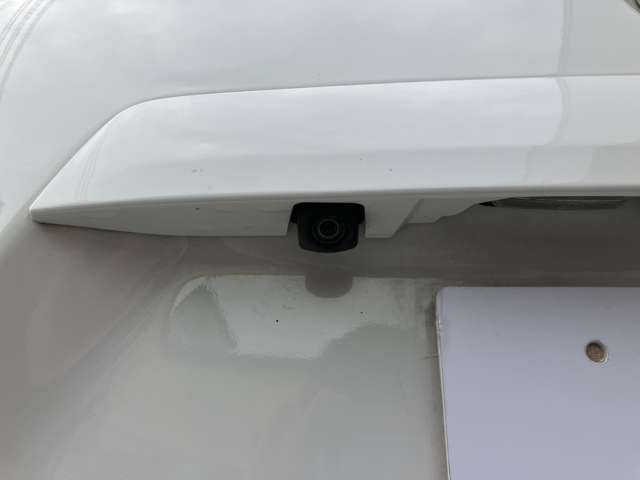 �o�b�N�J����!