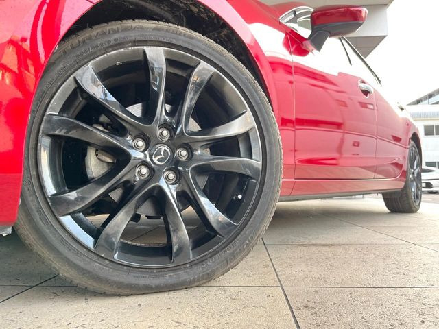 �y����19�C���`�A���~�z�C�[���z�O�ςɃ}�b�`���������A���~�z�C�[���𑕒����Ă���܂��B�e��ЊO�A���~�z�C�[����A�X�^�b�h���X�^�C�����戵�����Ă���܂��B���񂲑��k����������