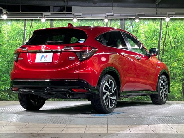 ☆全国のネクステージからお取り寄せが可能※!遠方の店舗に展示してあるクルマが気になる場合も、最寄りの店舗でご覧いただくことが可能です!是非私たちに要望をお聞かせください!※別途費用