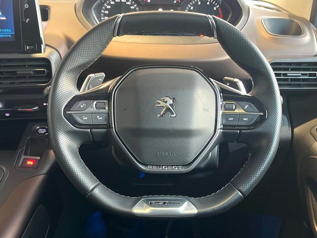 ���n���h�����̃X�������Ȃ��A���ꂢ�ȏ�Ԃ��ێ����Ă���܂��B�e�X�C�b�`���̓�����m�F�ς݂ł��B