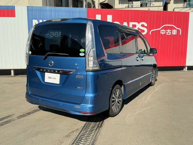 セレナ2.0 ハイウェイスター Vセレクション+Safety II S-HYBRID