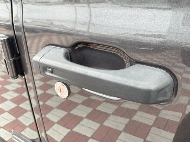 ���X�}�[�g�G���g���[:���������Ă��邾���ŁA�h�A���b�N�����E�{������G���W���X�^�[�g�܂ő���ł���֗��ȋ@�\�ł�!