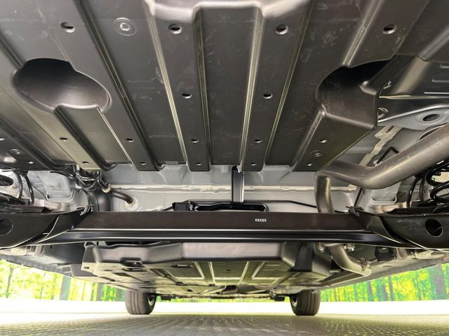 下回りがきれいなうちに、防錆加工の施工がオススメ。降雪地域はもちろん、沿岸部にお住いの方や、趣味でマリン・ウィンタースポーツをされる方にご好評いただいております。