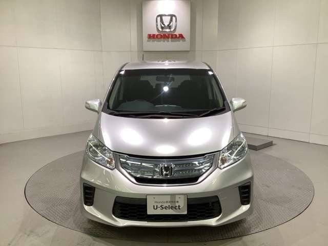 フリードハイブリッド1.5 ジャストセレクション