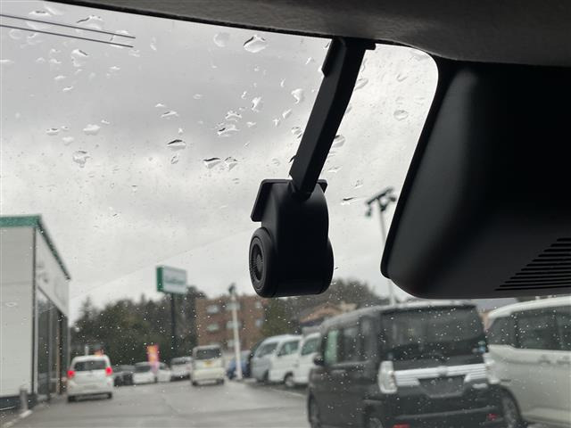 ロッキー1.2 プレミアム G HEV