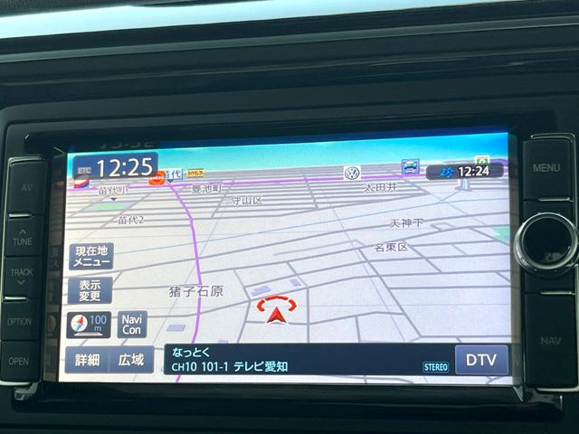 �������i�r��CD/DVD�Đ��EBluetooth�ڑ��\�E�t���Z�O�����\�ł��B