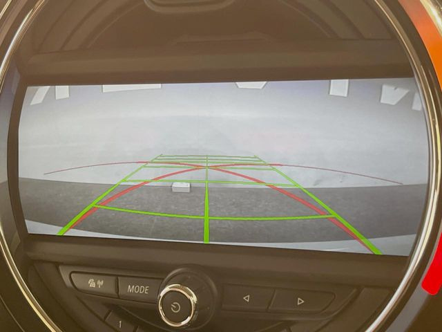 ���o�b�N�J����:�֗��ȁy�o�b�N�J�����z�ň��S�m�F���ł��܂��B���Ԃ����ȕ��ɂ��I�X�X���ȕ֗��@�\�ł��B