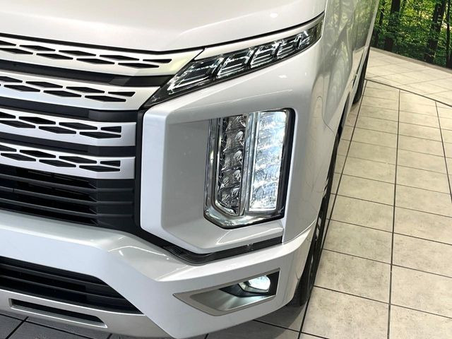 �yLED�w�b�h���C�g�z���V����ԑ��s�����ǍD�Ȏ��E���m�ۂ����S���ĉ^�]�ł��鍂�P�xLED�w�b�h���C�g�𑕔�!�_�����x�������A����d�͂��}�����Ă��܂��B