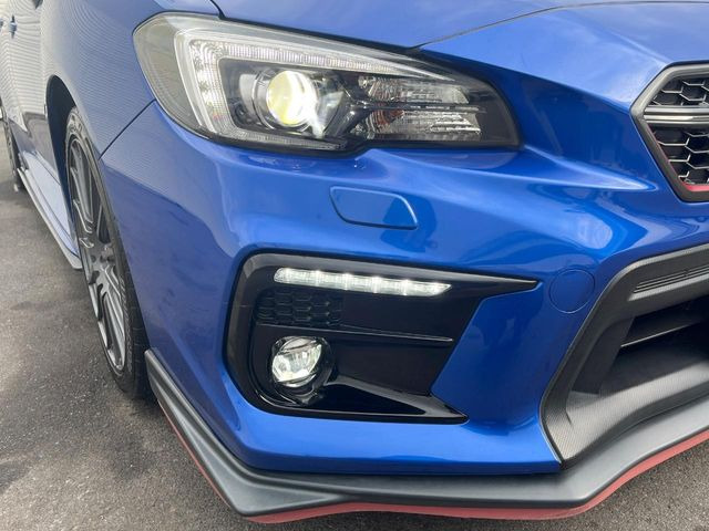 �yLED�w�b�h���C�g&LED�A�N�Z�T���[���C�i�[�z���V����ԑ��s�����ǍD�Ȏ��E���m�ۂ����S���ĉ^�]�ł��鍂�P�xLED�w�b�h���C�g�𑕔�!�_�����x�������A����d�͂��}�����Ă��܂��B