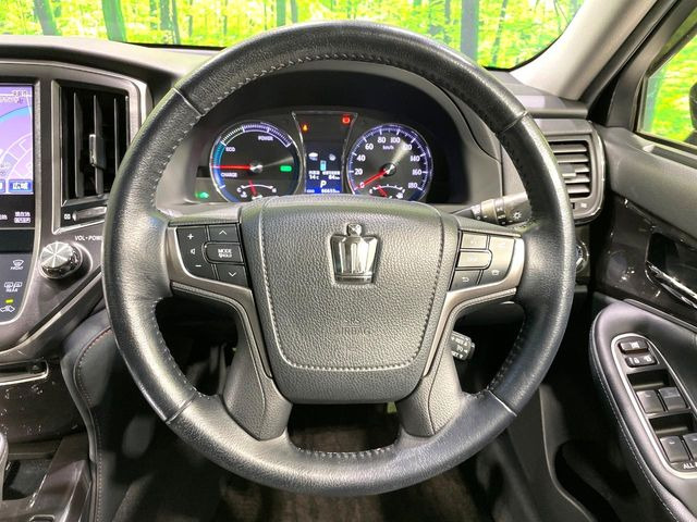 �y�����v�����X�e�A�����O�z�㎿�Ȋv���g�p���邱�ƂŁA��ɂ����������݂ƂĂ��^�]���₷���n���h���ł���