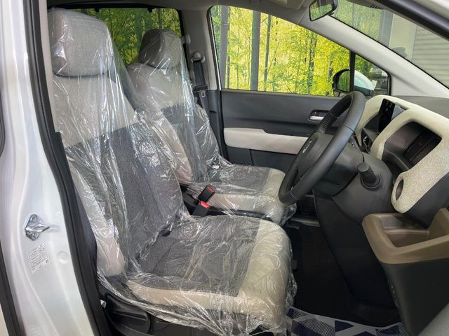 もちろん車内はキレイです♪よりクリーンな状態をキープしたいお客様には『ナノゾーンコート』がおすすめ!新型コロナウイルス対策や、除菌・消臭に効果を発揮し多くの方にご好評いただいております。