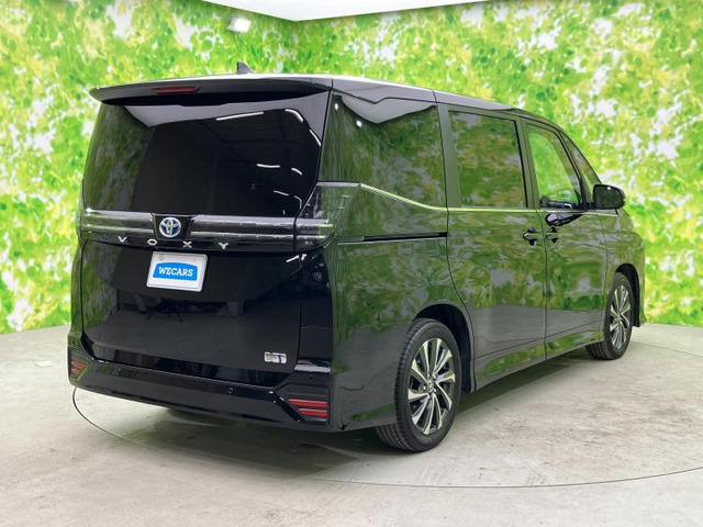 ヴォクシー1.8 ハイブリッド S-Z