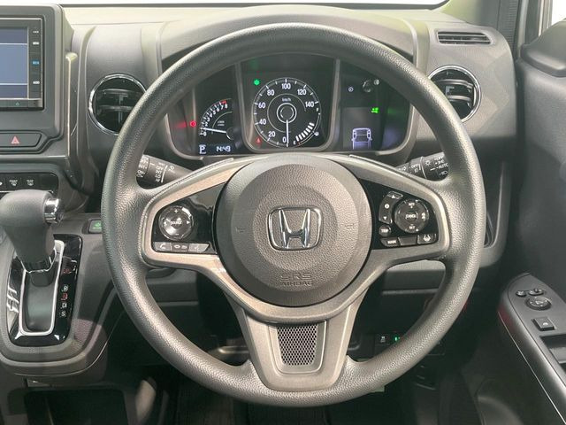 �y�X�e�A�����O�X�C�b�`�z�^�]���A�O������ڐ������炷���ƂȂ��A�I�[�f�B�I���̑��삪�\�ȕ֗��@�\!���S&���K�ȃh���C�u�����o���Ă���܂���