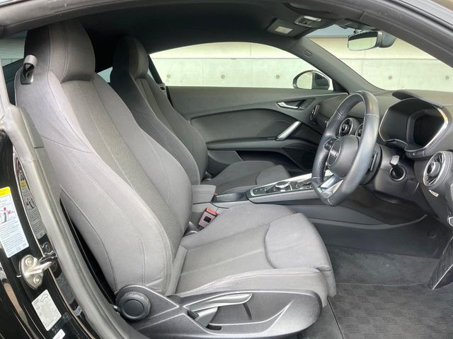 ���V�[�g�̎g�p��:�j��E�ւ�������Ȃ��A�����̒ʂ肫�ꂢ�ȏ�Ԃ��ێ����Ă���܂��B�܂��A�����N���[�j���O�E�R�[�e�B���O�����p�����������܂��B