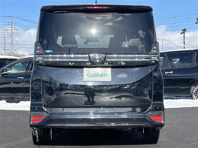 ヴォクシー2.0 S-G 4WD