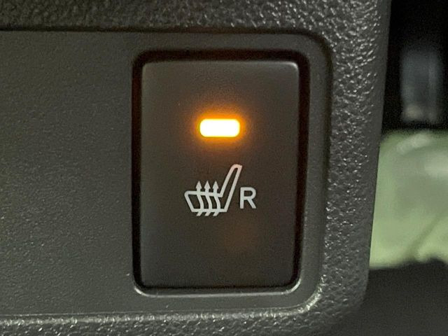 �y�V�[�g�q�[�^�[�z�������ɏd�󂷂�V�[�g�q�[�^�[!�G�A�R����葁�����܂��Ă����̂Ŋ�����̐l�����S�ł��ˁ�G�A�R���̉����͊������邩����A�Ƃ������ɂ����������߂ł��B