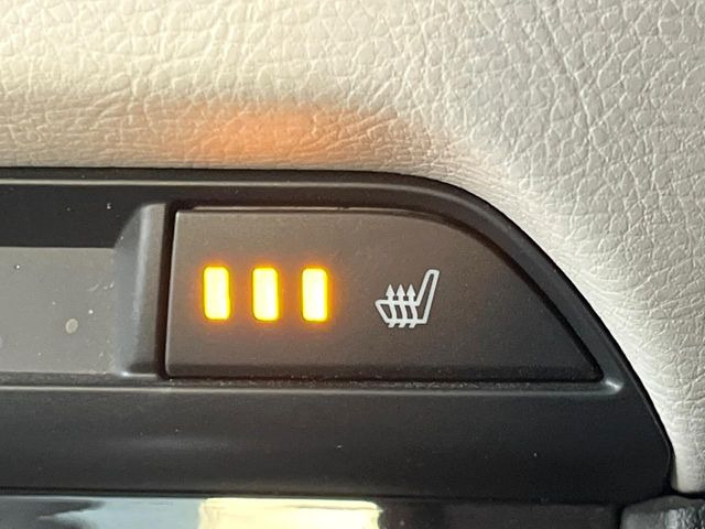 �y�V�[�g�q�[�^�[�z�������ɏd�󂷂�V�[�g�q�[�^�[!�G�A�R����葁�����܂��Ă����̂Ŋ�����̐l�����S�ł��ˁ�G�A�R���̉����͊������邩����A�Ƃ������ɂ����������߂ł��B