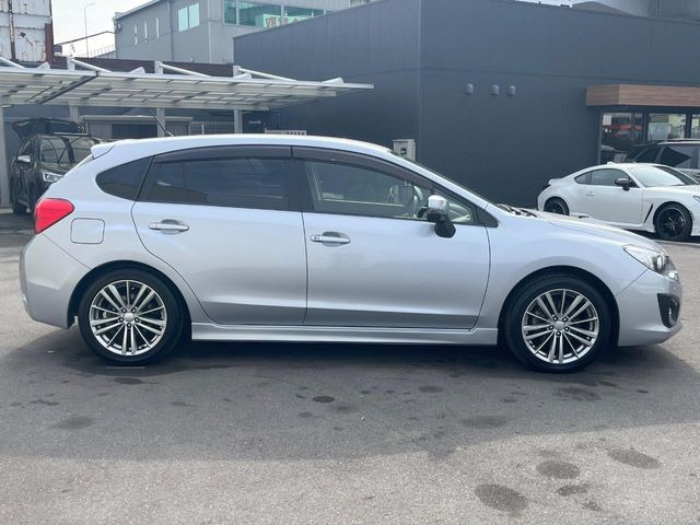 �������x�̃K���X�疌�ŝ����͂������A�㎿�ȃc���E����������B���O����_���J�����؂Ȉ��Ԃ�ی삵�A�F�����E�򉻂�h�~�B�u�e�X�v���b�V���R�[�g�v�A�u�e�v���~�b�T�R�[�g�v���炨�I�т��������܂��B