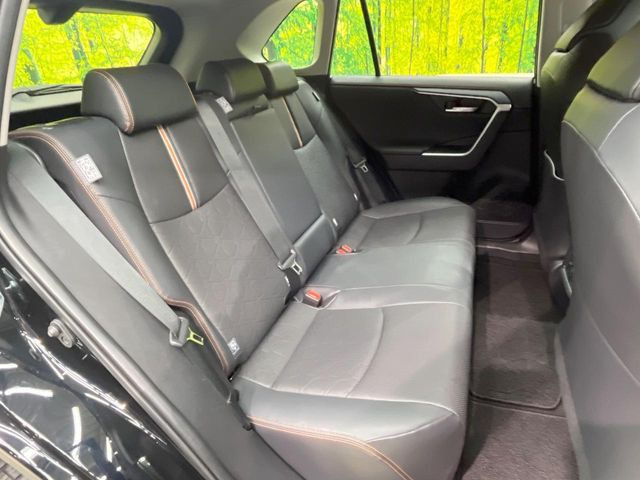 �L�X�Ƃ���2��ڃV�[�g�͋��Z���������A���S�n�����K!�F�B��Ƒ��Ƃ̂��o�����ɂ҂�����ł��B�x�r�[�V�[�g��`���C���h�V�[�g�g�p�������K�ɂ��߂�������������\���ȋ�Ԃ��m�ۂ��Ă��܂��B