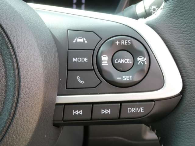 �A�_�v�e�B�u�N���[�Y�R���g���[������!�Ǐ]���ō������H�����S�ł���