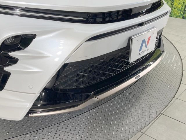 クラウンスポーツ2.5 Z E-Four 4WD