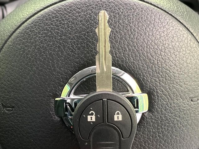 �y�L�[���X�z�������ꂽ�ꏊ����ł��{�^����Ńh�A�̊J���E�{�����ł���̂łƂ��Ă��֗�!�h�A�̌�������ɏ������邱�Ƃ�����܂����