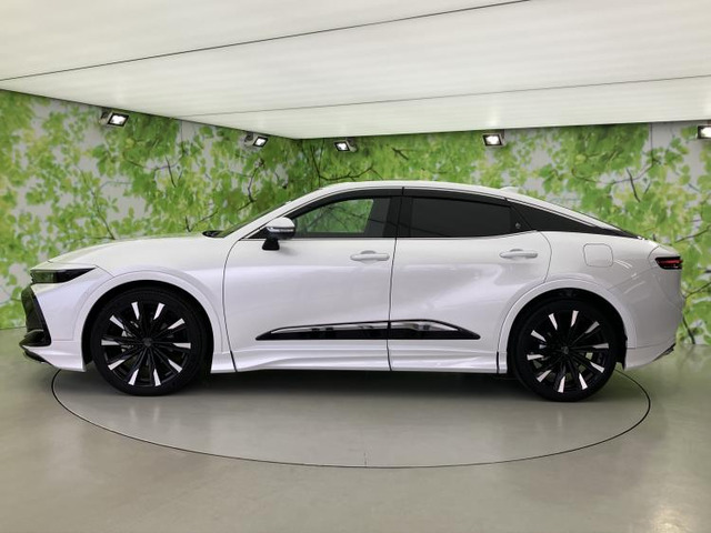 クラウンクロスオーバー2.4 RS アドバンスト E-Four advanced 4WD