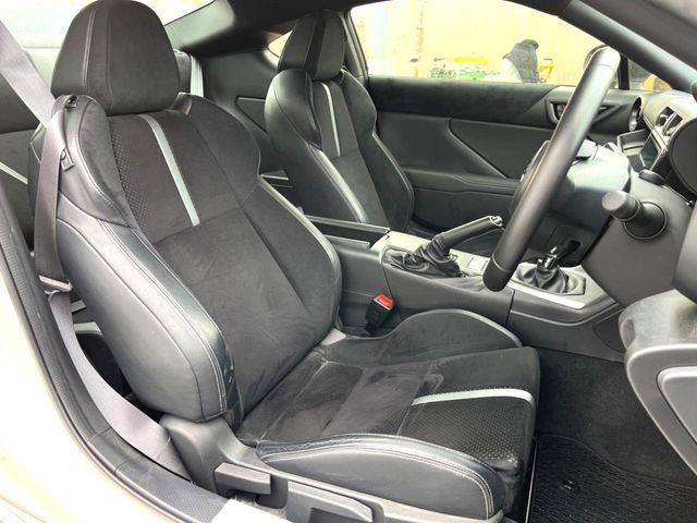 �^�]�ȃV�[�g���͎g�p�������Ȃ��A�ǍD�ȏ�ԂƂȂ��Ă��܂��B���J�Ɏg���Ă������Ƃ��悭�킩��܂��ˁB