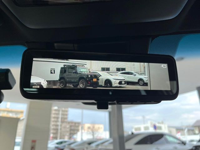 �y�f�W�^���C���i�[�~���[�z��Ȃ̑傫�ȉו��⓯��҂Ō�����m�F���Â炢���ł����S!�J�������B�e�����ԗ�����̉f�������[���~���[���ɕ\���B�N���A�Ȏ��E�ŏ󋵂̊m�F���\�ł�!