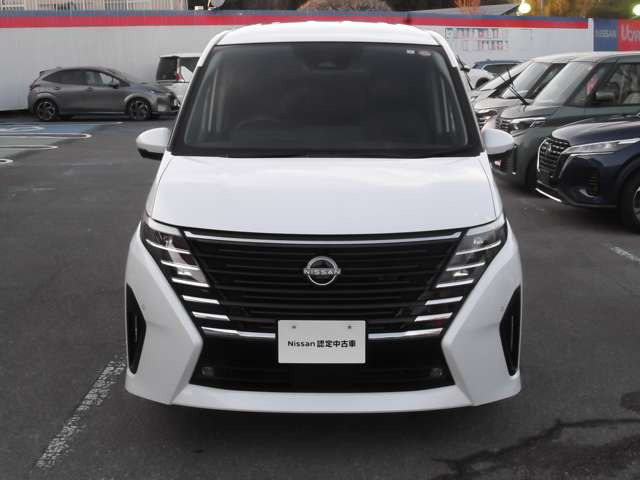 セレナ1.4 e-POWER ハイウェイスターV