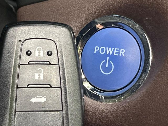 �y�X�}�[�g�L�[�z�J�o����|�P�b�g�ɓ��ꂽ�܂܂ł��h�A�̎{���E�������\�ȃX�}�[�g�L�[�𑕔��B�G���W���̃I���E�I�t�����J�M�����o���K�v����������Ƃ��Ă��֗��ł���