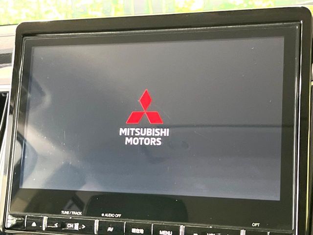 �y����10�C���`�i�r�z�l�C�̏����i�r�𑕔��B�I�[�f�B�I�@�\���[�����Ă���ABluetooth�ڑ�����΂������̃X�}�z��MP3�v���C���[�̉��y���Đ��\!�����̉^�]������Ɋy�����Ȃ�܂�!!