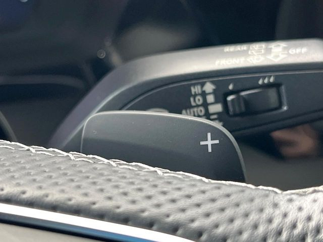 ���X�e�A�����O�p�h���V�t�g:�N�C�b�N�ȃV�t�g���삪�\!���X�|���X�������A���Ȃ��̃M�A�ϑ��ɂ�������Ƃ��Ă��Ă���܂�!���Ԃƈ�̂ƂȂ�鑕���ł��B