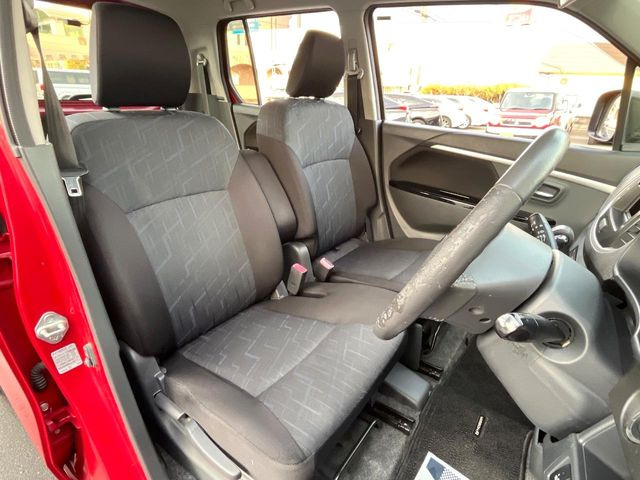 �^�]�ȃV�[�g���͎g�p�������Ȃ��A�ǍD�ȏ�ԂƂȂ��Ă��܂��B���J�Ɏg���Ă������Ƃ��悭�킩��܂��ˁB